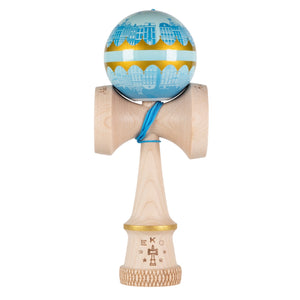 Kelvin Wong won Pro Open and Alex Mitchell won Freestyle at EKC 2022. This double champ mod kendama is a celebration of their achievments. The first ever EKC champ mod.